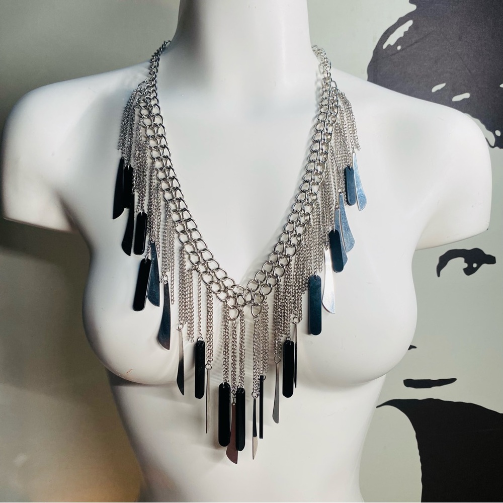 🍇 Statement Metallic Silver Tone Necklace With Multi Layer Chains